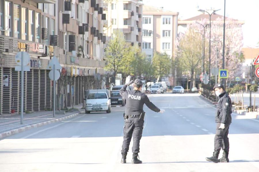 VAKALAR ARTMAYA DEVAM EDiYOR KISITLAMALAR ARTACAK