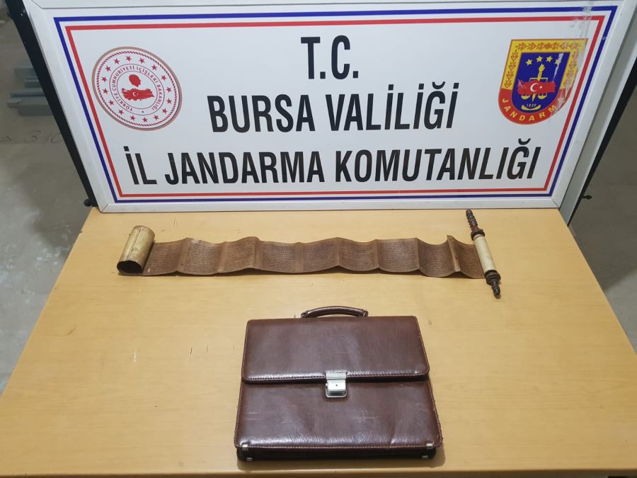 JANDARMAYA SATMAK İSTEYEN KAÇAKÇILAR SUÇÜSTÜ YAKALANDI