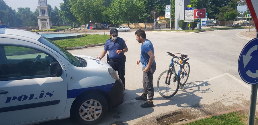 Ekmek alma bahanesi ile sokakta bisiklet ile gezinen şahısa ceza