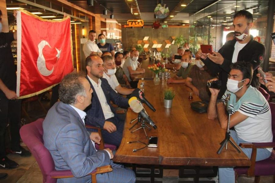 Gençlerimizi dünya standartları üzerinde donanımlı hale getireceğiz”