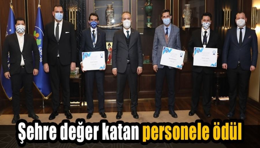 Şehre değer katan personele ödül