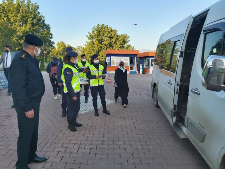 Jandarmadan Okul Servis Araçlarına Denetim Uygulaması