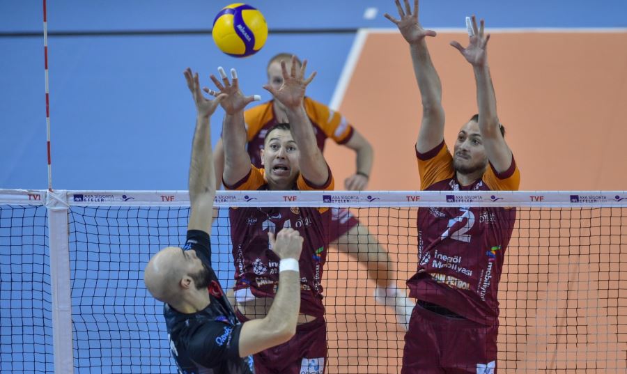 İNEGÖL BELEDİYESPOR:1 HALKBANK:3