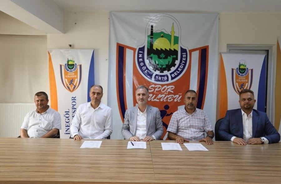 İnegöl Belediyespor 2. Lig Voleybol Takımı Serkan Seçkin’e Emanet