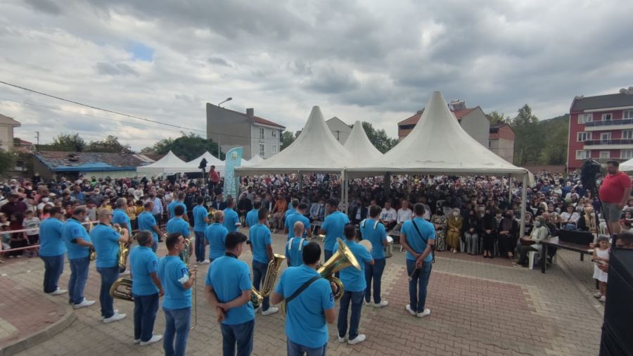 Bir çok vatandaş Cerrah’a akın etti