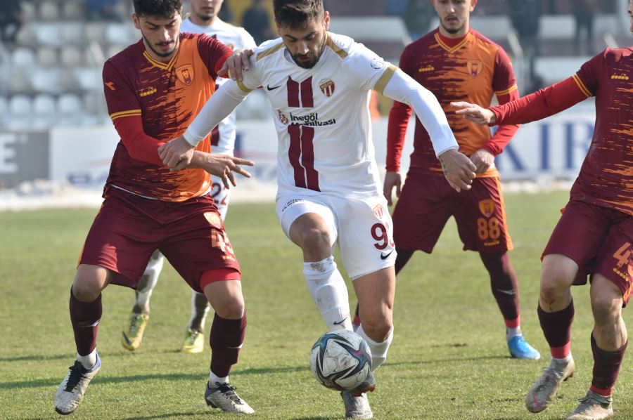 İNEGÖLSPOR:2 NİĞDE ANADOLU FK:2