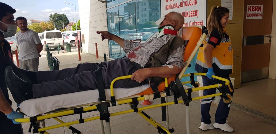 Otomobil ile motosikletin çarpışması sonucu 2 kişi yaralandı