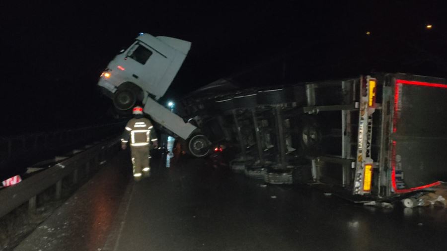 Orhangazi Gemlik yolu kapandı