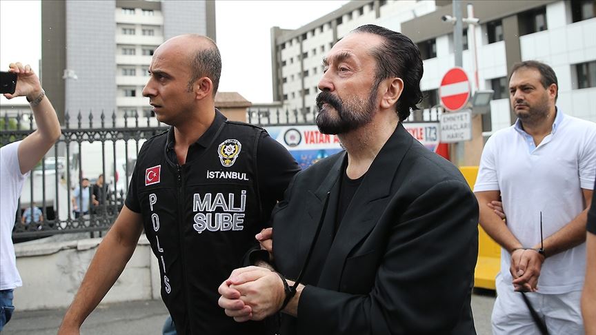 İstinaf, Adnan Oktar organize suç örgütü davasında verilen kararı usulden bozdu