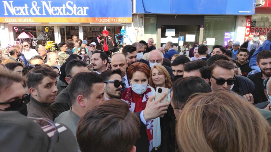 İYİ Parti Genel Başkanı Akşener, İnegöl’de partilileri ile buluştu