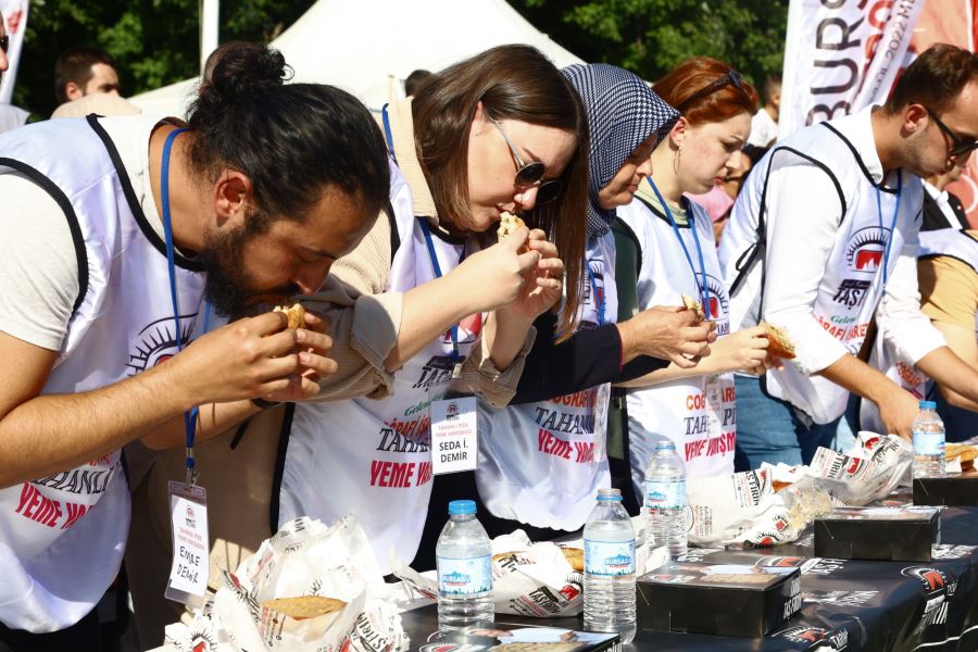 11 tahinli pide 10 altın kazandırdı