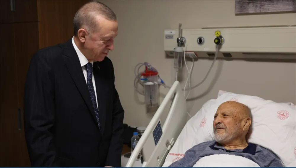 Cumhurbaşkanı Erdoğan, eski Devlet Bakanı Aksay