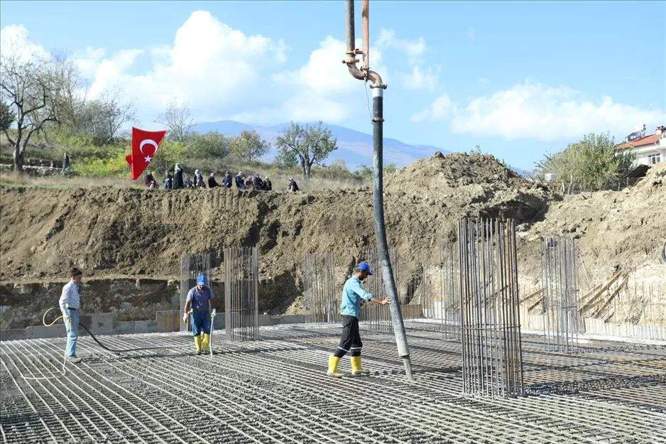 Yeniceköy Hz. Ali Camisinin Temeli Törenle Atıldı