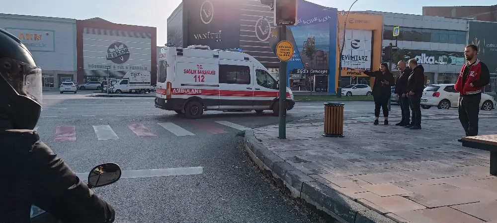 Ters yönden gelen elektrikli bisiklet sürücüsü yaralandı