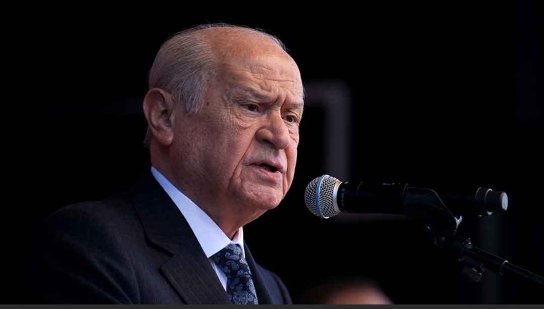 MHP Genel Başkanı Bahçeli, Beşiktaş kulübü üyeliğinden ayrıldı