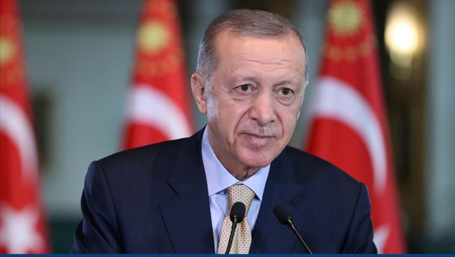 Yaşadığı küçük rahatsızlık nedeniyle Cumhurbaşkanı Erdoğan mesaisine bir gün ara verdi