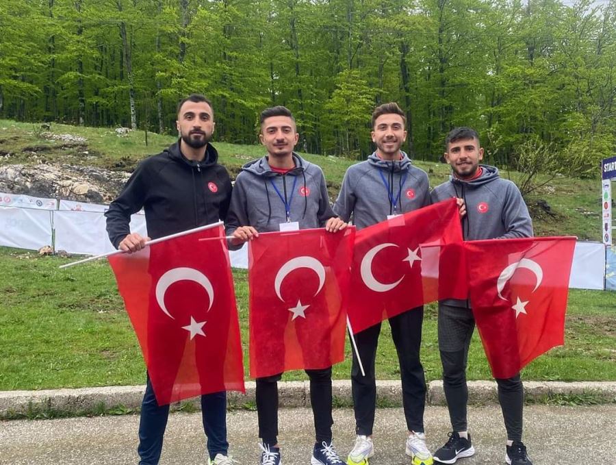 İnegöllü genç Karadağ’da milli gurur yaşattı