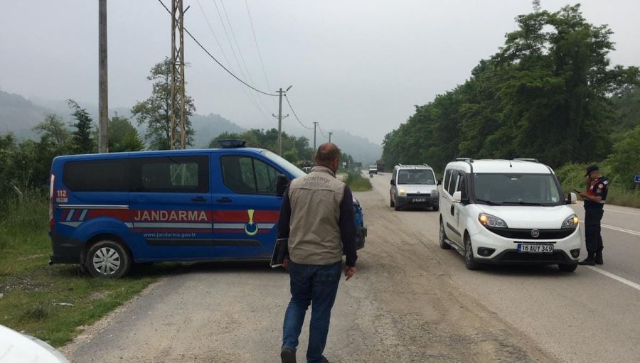 İnegöl’de jandarma yolları tuttu