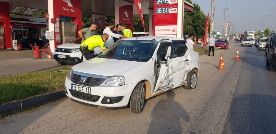 İnegöl Bursa istikameti Kazada 1 kişi yaralandı 