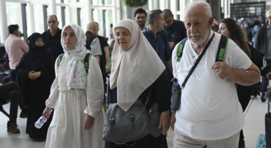 Hacıların yurda dönüşleri başladı