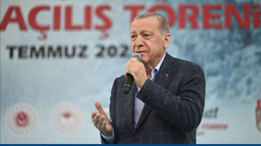 Cumhurbaşkanı Erdoğan:  Emeklilerimizi enflasyona  ezdirmeme sözümüzü  tutuyoruz