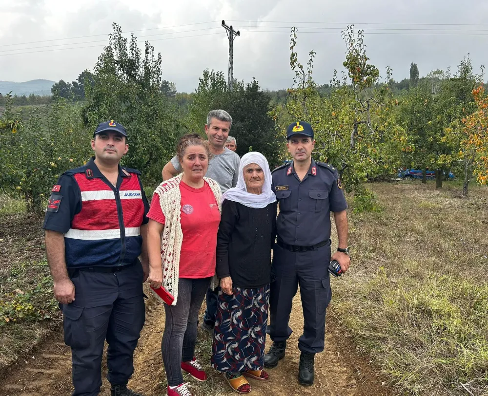 Yaşlı kadın Bursa jandarma ekipleri tarafından bulundu