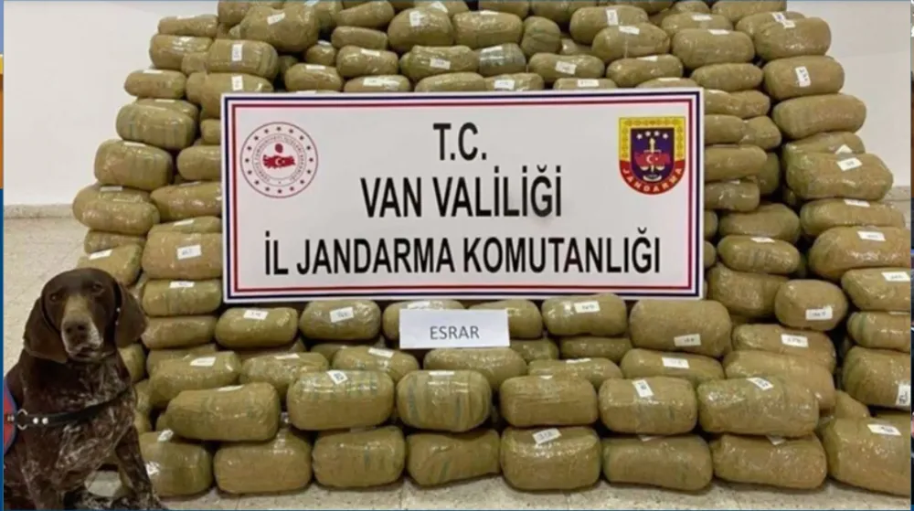 NARKOGÜÇ-43  operasyonlarında 1 ton 661  kilogram uyuşturucu ele  geçirildi