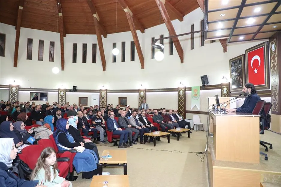 Aile Okulu Eğitimleri Abdülaziz Kıranşal Semineriyle Başlad