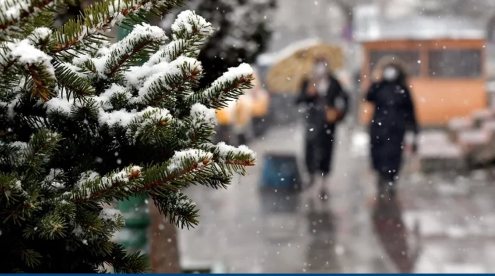 Meteorolojiden bazı bölgeler için fırtına, kuvvetli sağanak ve kar uyarısı