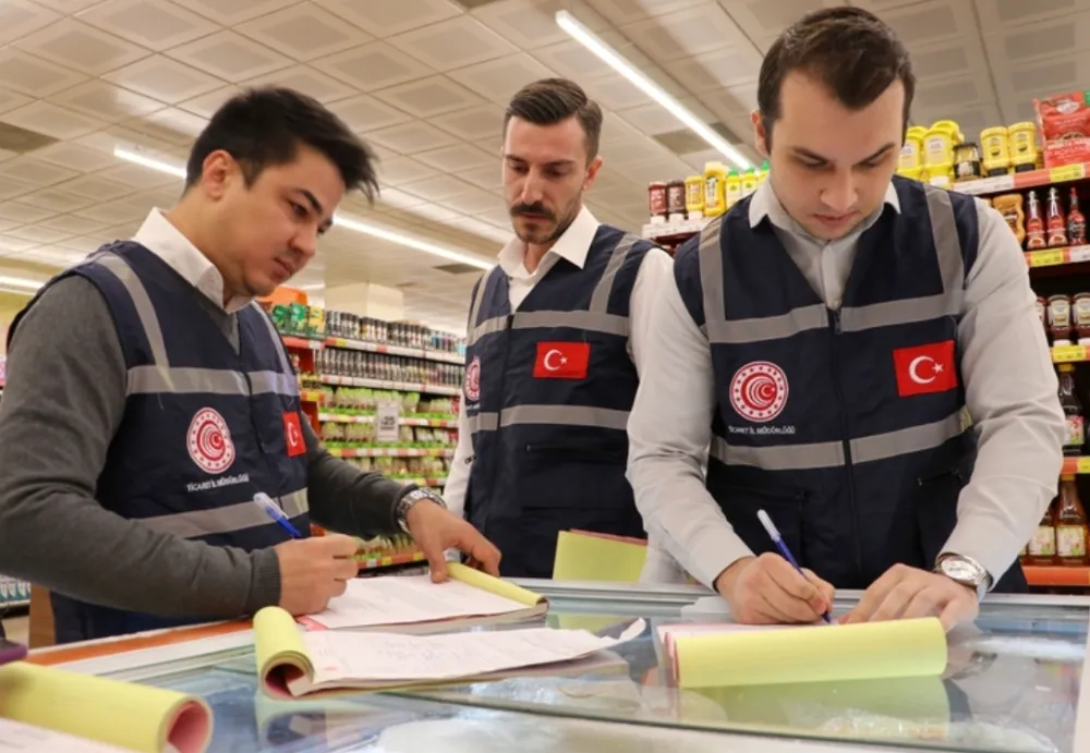 Ticaret Bakanlığı ekipleri yeni asgari ücretin açıklanmasının ardından denetimlerini sıklaştırdı