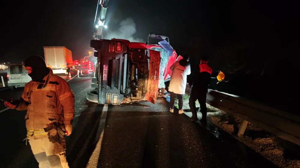 Mezit Boğazı’nda Kimyasal Madde Yüklü Tanker Devrildi: 1 Ölü