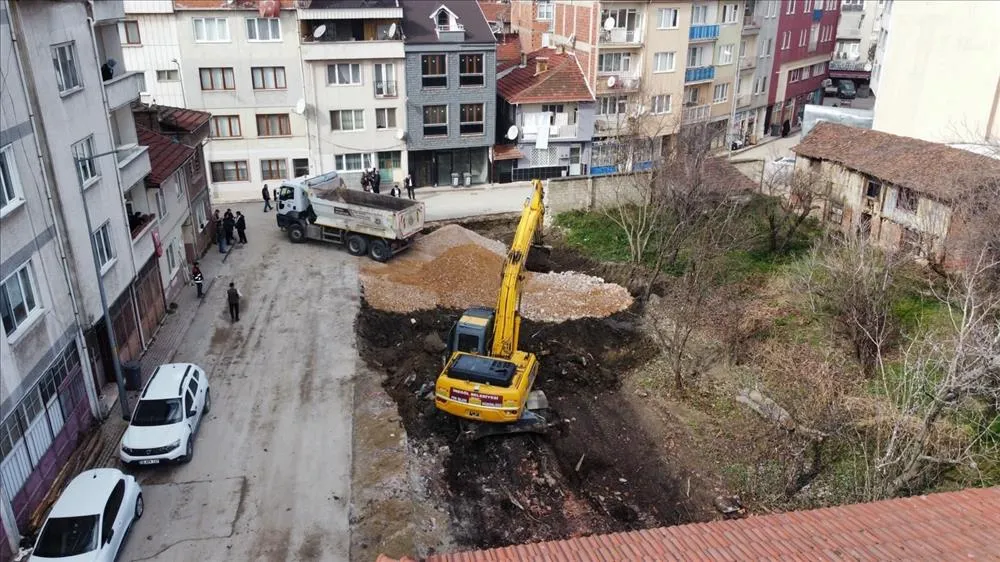 Mahalle Aralarında Parklanma Sorunu Kamulaştırmalarla Çözülüyor