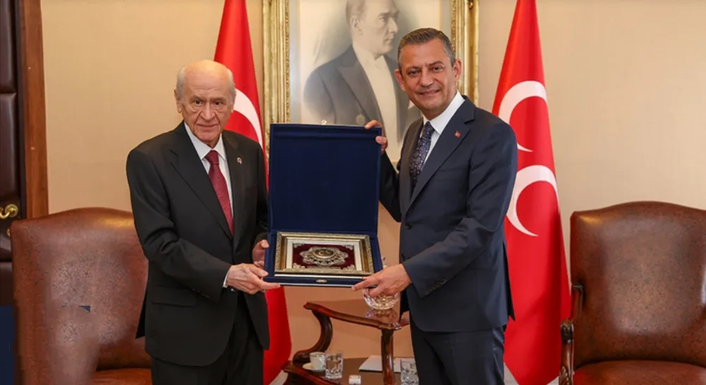 CHP Genel Başkanı Özel, MHP  Genel Başkanı Bahçeli