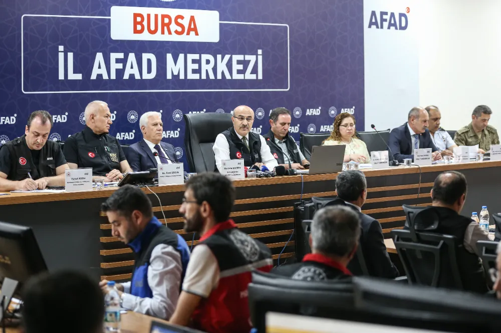 Gemlik merkezli 6,7 büyüklüğünde deprem senaryosuyla 5 ilde tatbikat yapıldı