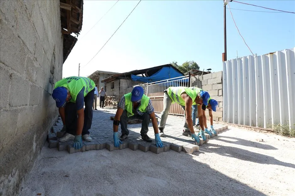 Hamamlı Mahallesinde Sokaklar Parke Taşla Kaplanıyor