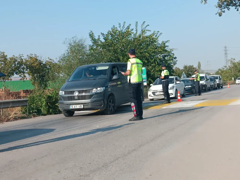 İnegöl jandarma ekipleri aralıksız denetimlerine devam ediyor