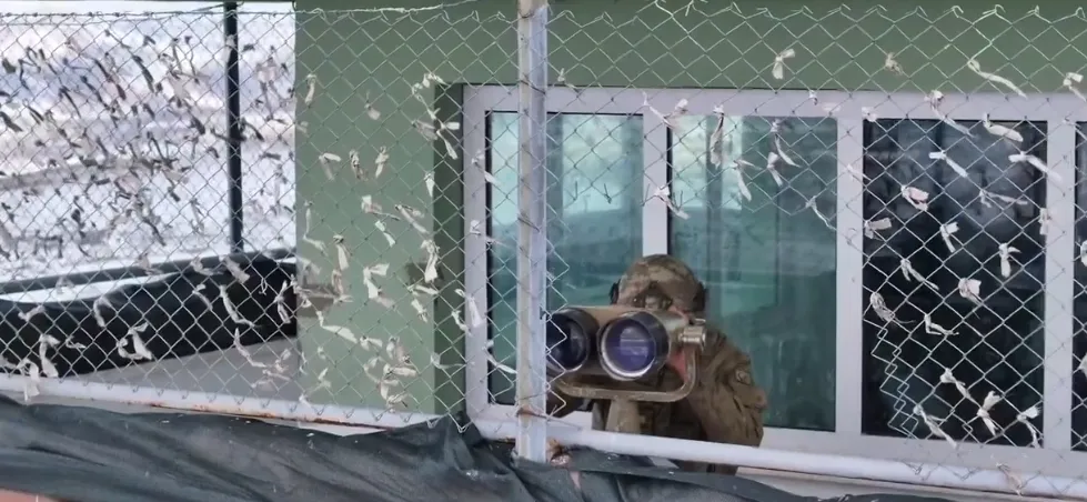 Yasa dışı yollarla sınırlardan geçmeye çalışan 9