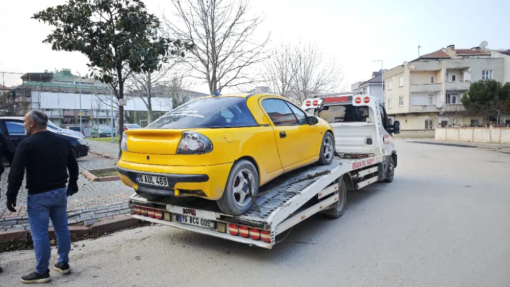 İnegöl Trafik Ekiplerinden Denetim: Ehliyetsiz Sürücüye Ceza