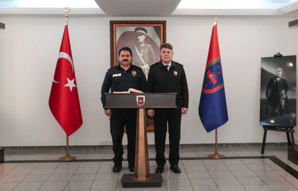 Bursa Emniyet Müdürü Gökce’den İl Jandarma Komutanlığına Ziyaret