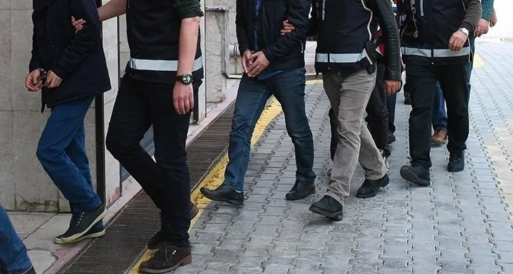 İstanbul merkezli 11 ilde FETÖ/PDY operasyonunda 22 zanlı  yakalandı