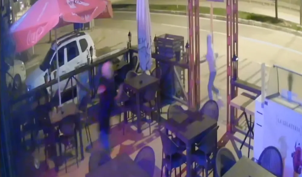 İnegöl’de Lokantadaki Hırsızlık Girişimi Kamerada