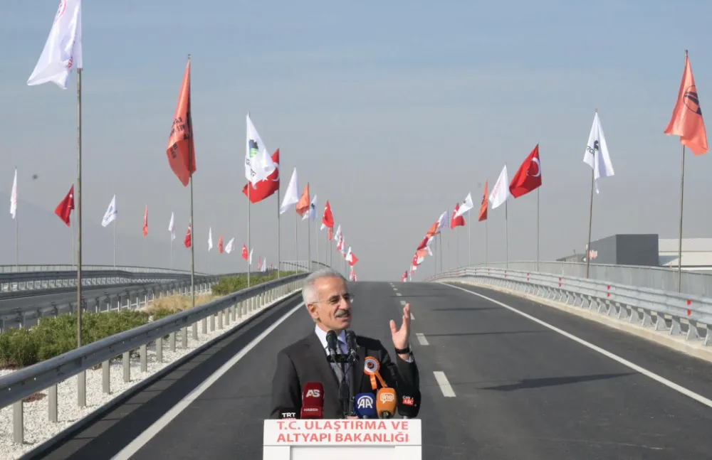 Bursa’da İnegöl Giriş Kavşağı Hizmete Açıldı