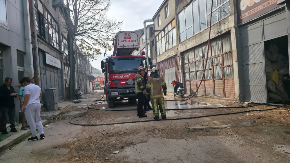 İnegöl’deki imalathane yangınında yaralanan kişi taburcu edildi