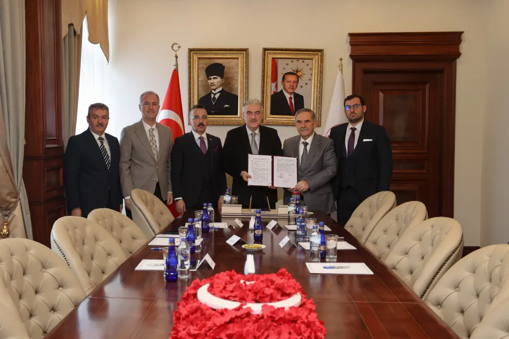 İnegöl’de 24 Derslikli Ortaokul İçin Protokol İmzalandı