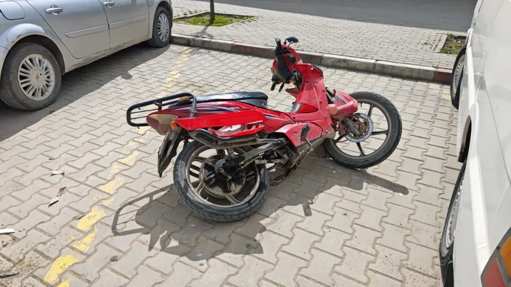 İnegöl’de Otomobil ile Motosiklet Çarpıştı: 1 Yaralı