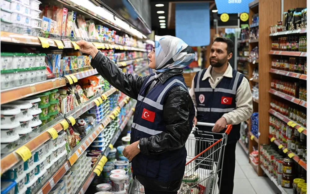 Ramazan Bayramı öncesi marketler denetlendi