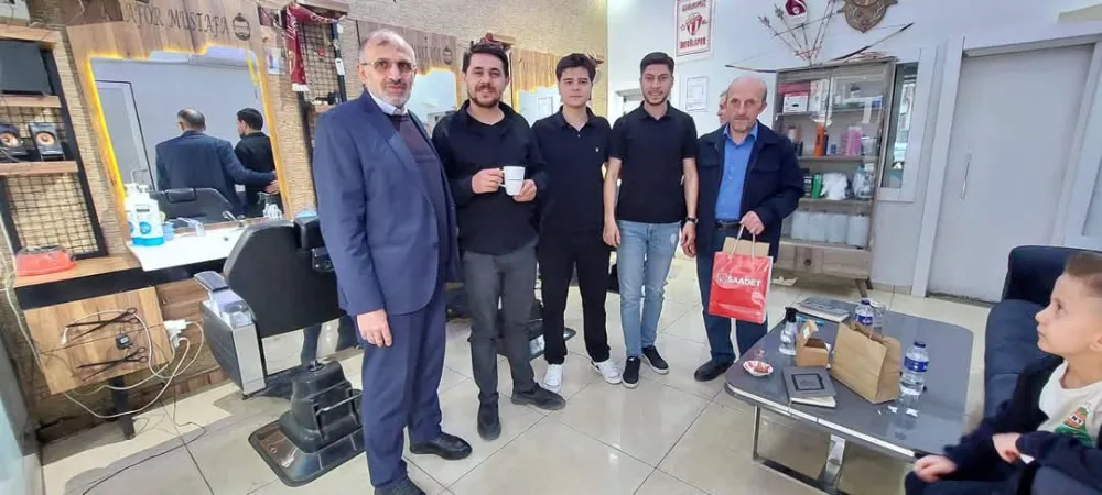 Saadet Partisi’nden Berber ve Kuaförlere Anlamlı Ziyaret