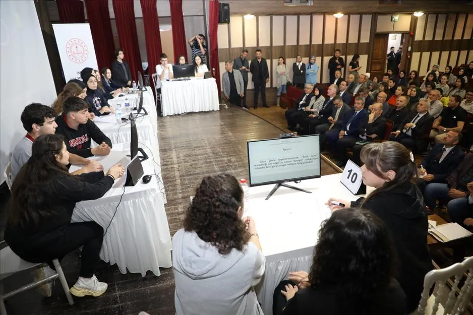 Lise Öğrencileri İnegöl’e Dair Bilgilerini Yarıştırdı