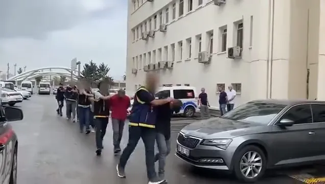 Ankara’da polis memurlarına saldırı: 12 kişi gözaltında