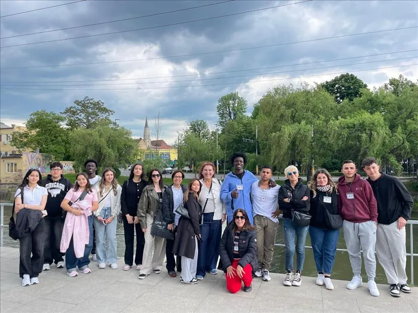 İnegöl Belediyesi’nden Gençlere Uluslararası Eğitim Desteği: Erasmus Projesiyle 6 Kişilik Ekip Romanya’da
